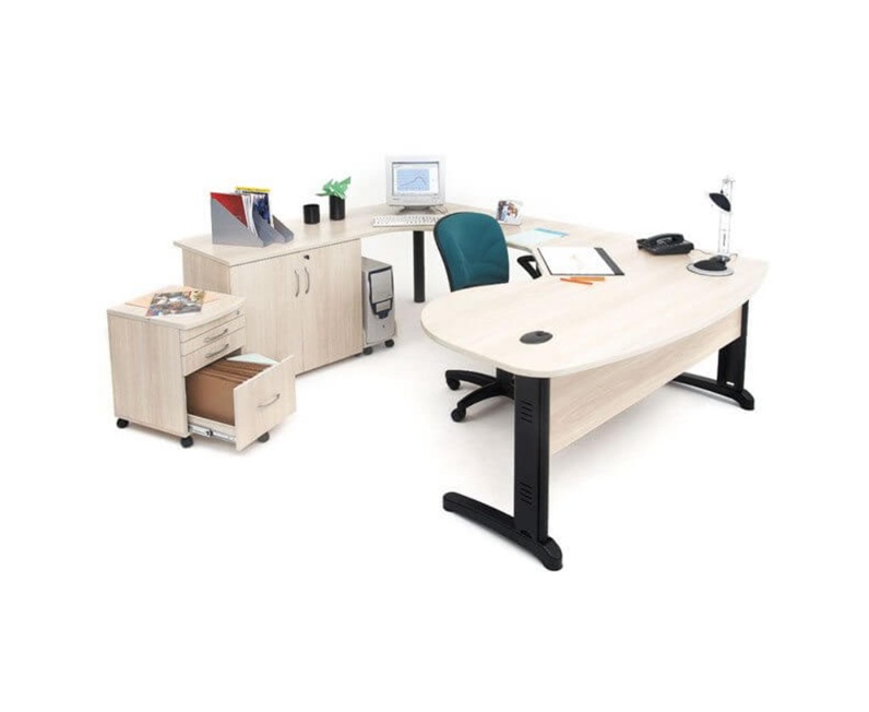 Estação de Trabalho Genius em C; em SP