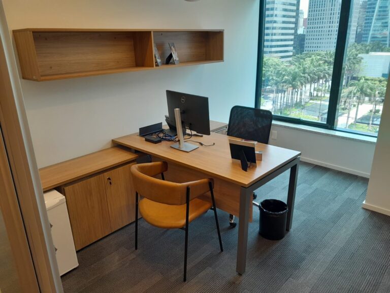 Móveis Projetados para Escritório ADV; mobiliário corporativo
